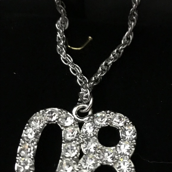 Vintage style 🦋 08 Rhinestone Necklace - Picture 4 of 4